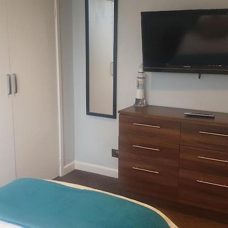 טנבי Lockinbar Holiday Apartments מראה חיצוני תמונה