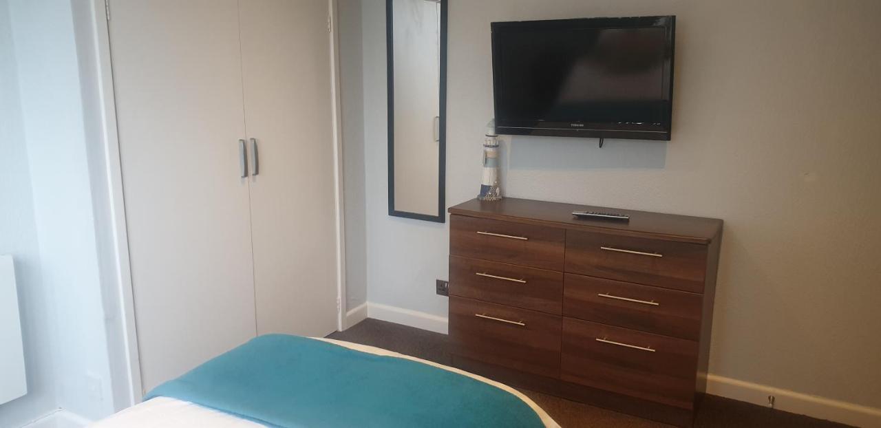 טנבי Lockinbar Holiday Apartments מראה חיצוני תמונה