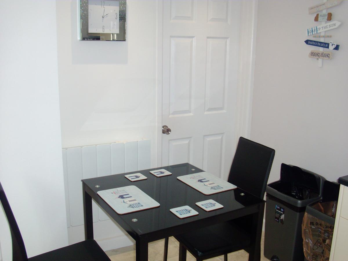 טנבי Lockinbar Holiday Apartments מראה חיצוני תמונה