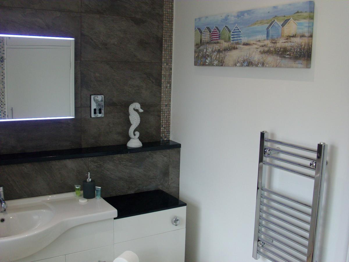 טנבי Lockinbar Holiday Apartments מראה חיצוני תמונה